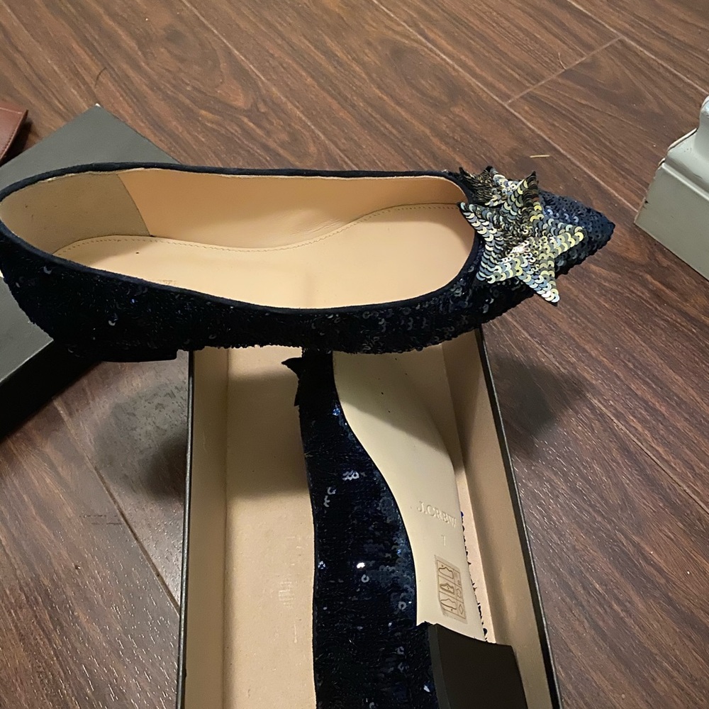 Sandal - Picture 3 of 4